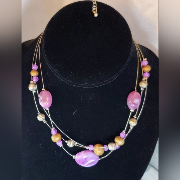 Vintage  Purple and Wooden Beaded Wire Strand Necklace - Picture 3 of 7
